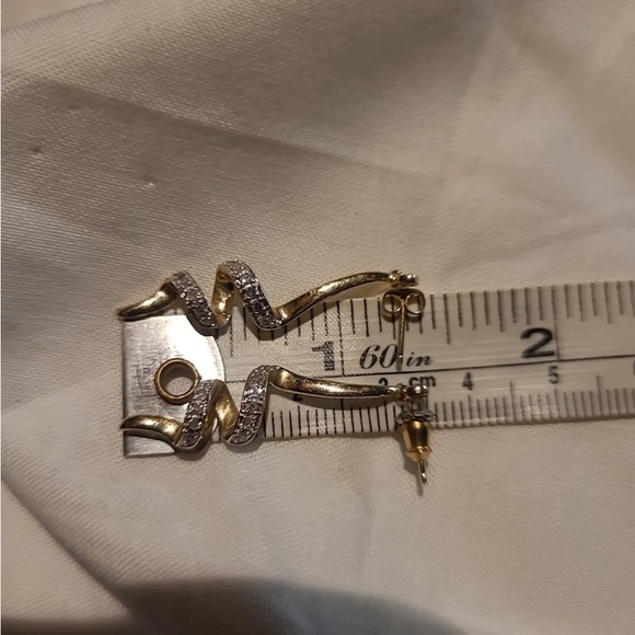 10k diamond dangle earrings - Picture 8 of 11